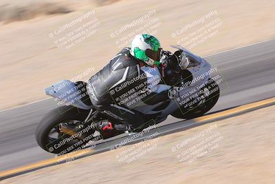 media/Nov-12-2023-SoCal Trackdays (Sun) [[5d1fba4e7d]]/Turn 9 Inside (1050am)/